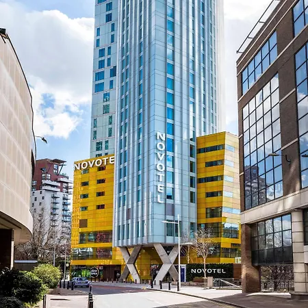 Novotel London Canary Wharf